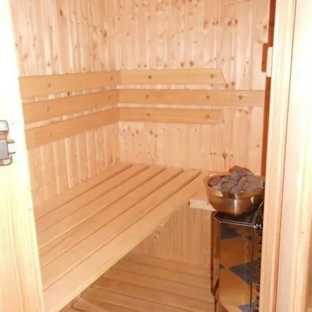 Дом отдыха In Milna Mit Kleiner Sauna *